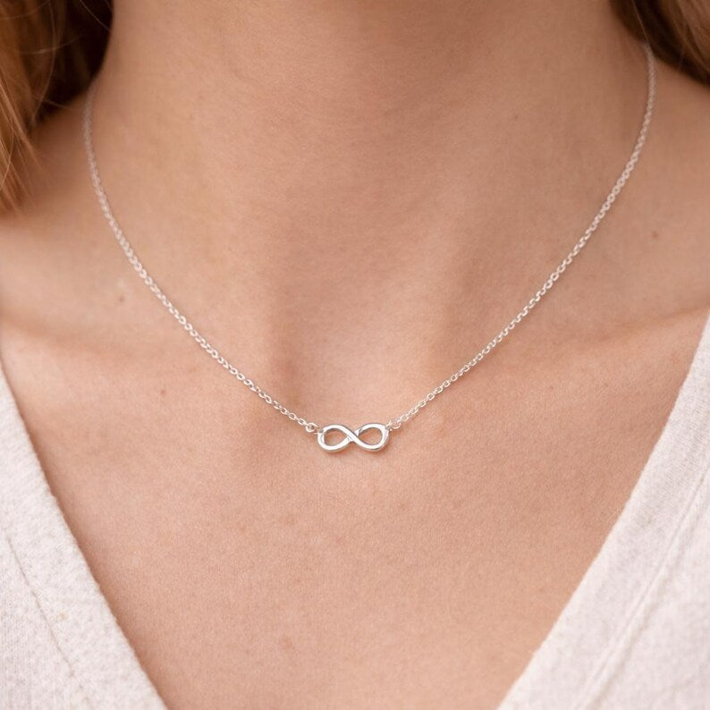 Infinity Halskette Silber